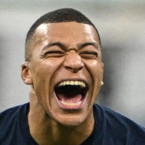 10 December 2022, Qatar, Al-Chaur: Soccer, World Cup, England - France, final round, quarterfinal, Al-Bait Stadium, France's Kylian Mbappe laughs after missing England's Harry Kane penalty kick. Photo by Robert Michael/DPA/ABACAPRESS.COM