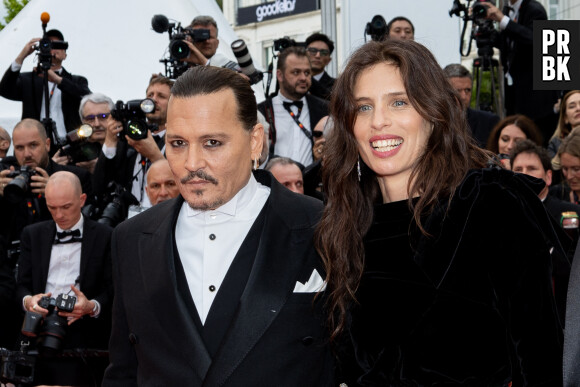 Johnny Depp, Maïwenn Le Besco - Montée des marches du film « Jeanne du Barry » pour la cérémonie d’ouverture du 76ème Festival International du Film de Cannes, au Palais des Festivals à Cannes. Le 16 mai 2023 © Jacovides-Moreau / Bestimage 