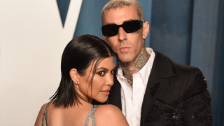 Kourtney Kardashian enceinte à 44 ans : l'incroyable annonce surprise en plein concert de Travis Barker