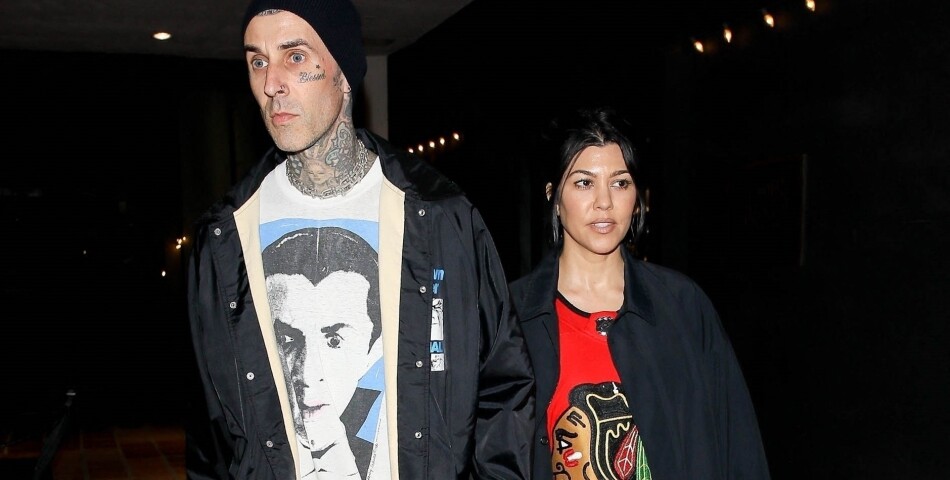 Exclusif - Kourtney Kardashian et son mari Travis Barker dînent en