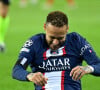 Blessure de Neymar Jr ( 10 - PSG ) - - Match de 8ème de finale aller de la Ligue Des Champions 2023 (LDC) "PSG - Bayern Munich (0-1)" au Parc Des Princes, le 14 février 2023.