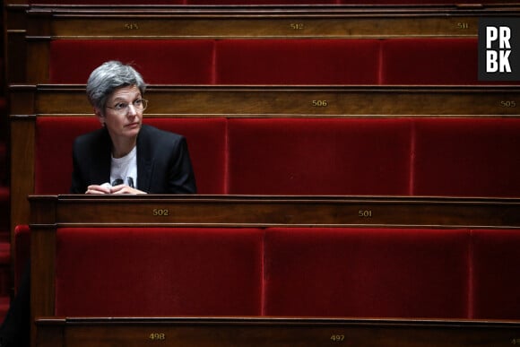 Sandrine Rousseau, députée EELV - Séance de questions au gouvernement à l'assemblée nationale, Paris, le 2 avril 2023 © Stéphane Lemouton / Bestimage