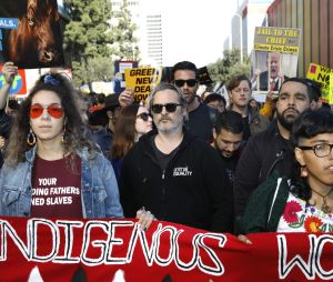 Joaquin Phoenix - Les stars s'investissent dans la manifestation en faveur du climat "Fire Drill Fridays" à Los Angeles le 7 février 2020. © Future-Image via ZUMA Press / Bestimage