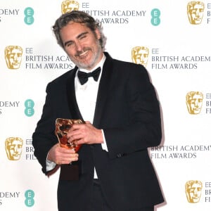 Joaquin Phoenix à la Press Room de la 73ème cérémonie des British Academy Film Awards (BAFTA) au Royal Albert Hall à Londres, Royaume Uni, le 2 février 2020.


