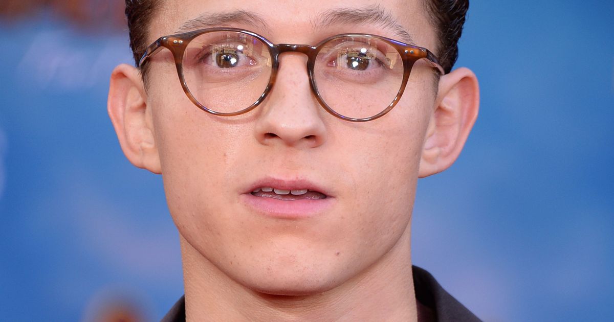 Tom Holland à la première de Spider-Man Far From Home au cinéma TCL