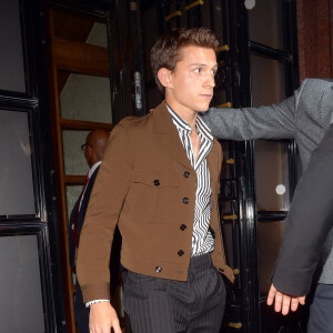 Tom Holland à la sortie du dîner privé dans la boutique Cartier sur New Bond Street pour la promotion du film "Spider-Man: Far From Home" à Londres, Royaume Uni, le 19 juin 2019. 