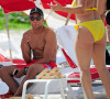 L'attaquant français du PSG Kylian Mbappé à la plage à Miami.