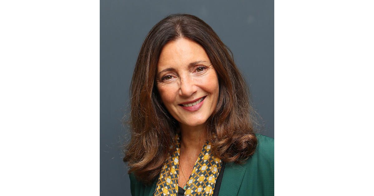 Valerie Karsenti, comédienne et membre du jury du festival, pose à l