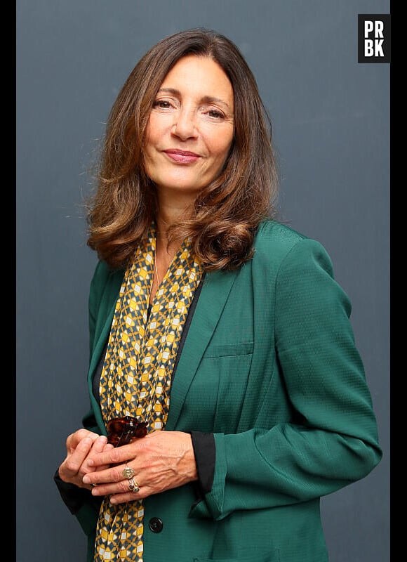 Valerie Karsenti, comédienne et membre du jury du festival, pose à l'occasion du Festival International du film de Saint-Jean-de-Luz, France, le 6 octobre 2022. © Patrick Bernard/Bestimage