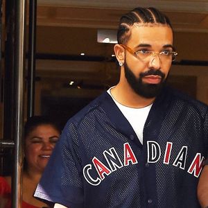 Une belle preuve de générosité de la part de Drake.
Drake à New York.