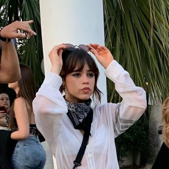 Exclusif - Jenna Ortega lors du festival de Coachella 2023 à Indio, le 16 avril 2023. 