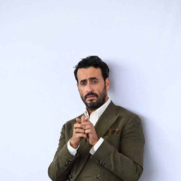 Jonathan Cohen au photocall du film "Making Of" lors du 80ème festival international du film de Venise, La Mostra, à Venise, Italie, le 4 septembre 2023. © Alfonso Catalano/SGP/Bestimage  Celebs attend a photocall for the movie "Making Of" at the 80th Venice International Film Festival on September 4, 2023 in Venice, Italy.