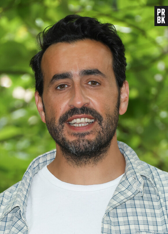 Jonathan Cohen - Photocall du film "Sentinelle" lors de la 16ème édition du festival du film francophone (FFA) de Angoulême, le 27 août 2023. © Coadic Guirec / Bestimage Photocall of the film "Sentinel" during the 16th edition of the Francophone Film Festival (FFA) in Angoulême, August 27, 2023.