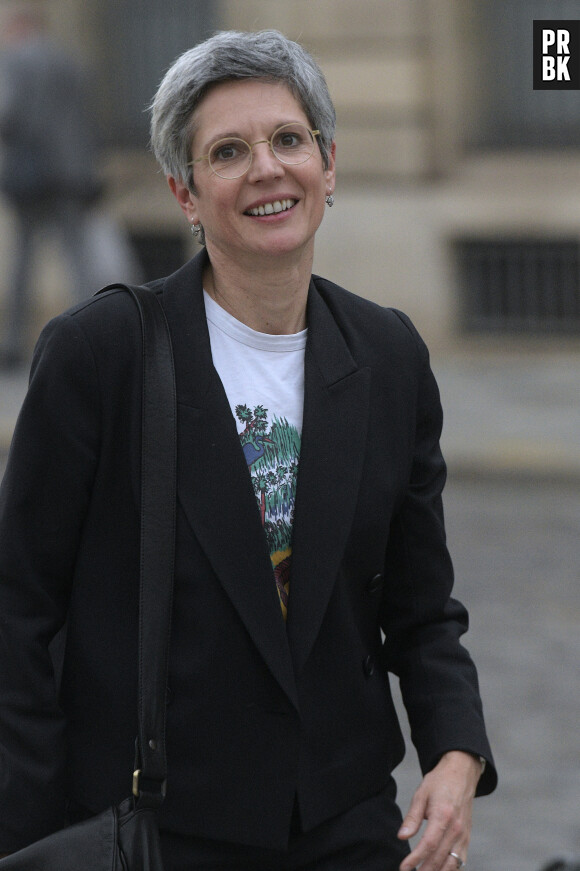 Sandrine Rousseau devant l'Assemblée Nationale à Paris. Le 20 octobre 2022 © Giancarlo Gorassini / Bestimage