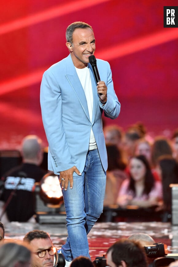 Exclusif - Nikos Aliagas - Enregistrement de l'émission "La chanson de l'année" dans les Arènes de Nîmes, présentée par N.Aliagas et diffusée le 17 juin sur TF1 © Bruno Bebert-Christophe Clovis / Bestimage 