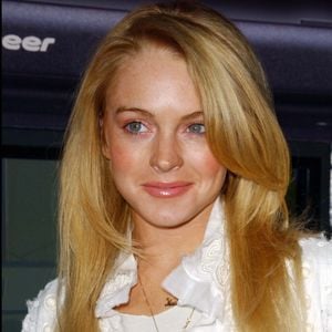 LINDSAY LOHAN - SOIREE PIONEER ELECTRONICS POUR LE LANCEMENT D'UN SYSTEME DE NAVIGATION AU MONTMARTE LOUNGE EN CALIFORNIE 