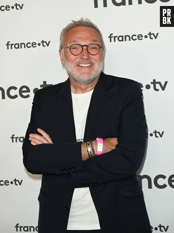 Laurent Ruquier au photocall pour la conférence de presse de rentrée de France TV à la Grande Halle de la Villette à Paris, France, le 6 juillet 2022. © Coadic Guirec/Bestimage 