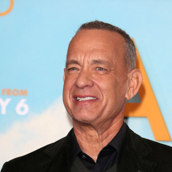 Tom Hanks - T.Hanks en famille au photocall du film "A Man Called Otto" à l'hôtel Corinthia à Londres, le 15 décembre 2022.