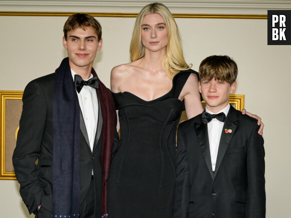 Rufus Kampa, Elizabeth Debicki, Fflyn Edwards - Los Angeles, CA - Rufus Kampa, Elizabeth Debicki, and Fflyn Edwards and other celebrities attend the Los Angeles premiere of Netflix's ''The Crown'' Season 6 Part 1.