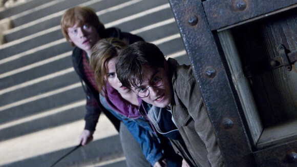 Harry Potter et Les Reliques de la Mort : cette scène coupée aurait pu tout changer au film lors de la bataille finale à Poudlard