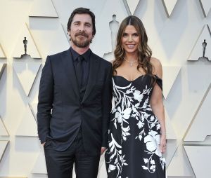Christian Bale et sa femme Sibi Blazic lors du photocall des arrivées de la 91ème cérémonie des Oscars 2019 au théâtre Dolby à Hollywood, Los Angeles, Californie, Etats-Unis, le 24 février 2019.