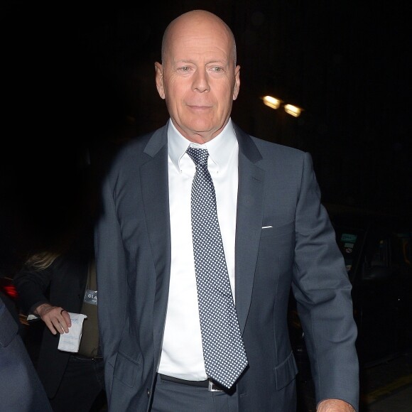 Bruce Willis à la sortie de la première de "Glass" à Londres, le 9 janvier 2019.