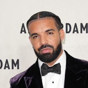 Drake à la première du film "Amsterdam" à New York le 18 septembre 2022.