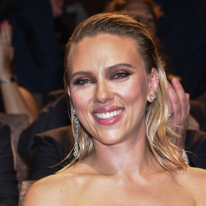 Scarlett Johansson lors de la première du film "Marriage Story" lors du 76ème festival du film de Venise, la Mostra, sur le Lido au Palais du cinéma de Venise, Italie, le 29 août 2019.