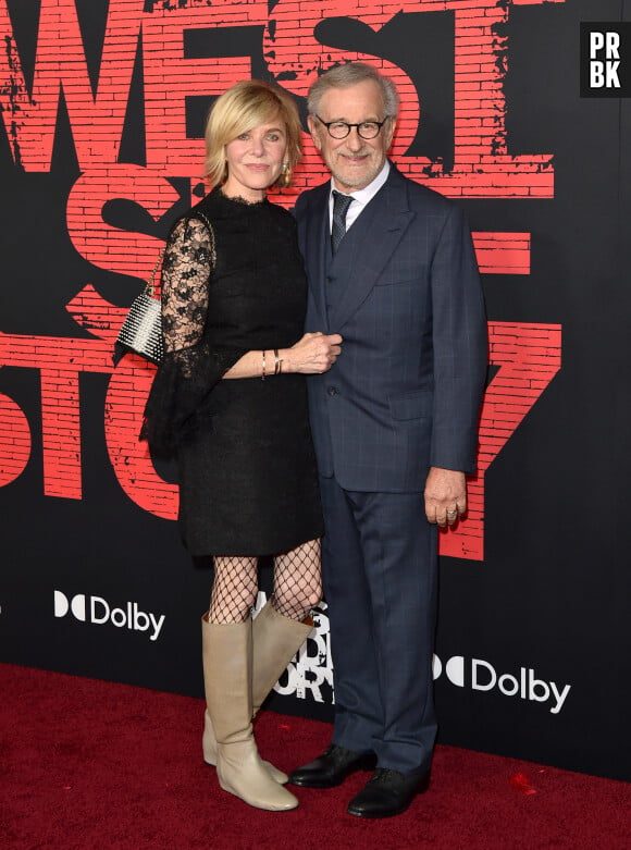 Kate Capshaw et son mari Steven Spielberg à la première de "West Side Story" au cinéma El Capitan à Los Angeles, le 7 décembre 2021.