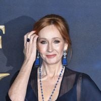 C'est quoi cet énorme bad buzz qui concerne (encore !) JK Rowling ? La polémique la plus honteuse de cet été 2024