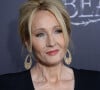 J. K. Rowling lors de la première du film "Fantastic Beasts and Where to Find Them" à la salle de spectacles Alice Tully Hall au Lincoln Center à New York City, New York, Etats-Unis, le 10 novembre 2016. 