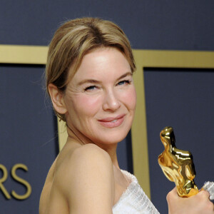 February 9, 2020, Los Angeles, Kalifornien, USA: Renée Zellweger, lauréate du prix de l'actrice dans un rôle principal pour "Judy"  - Photocall de la Press Room de la 92ème cérémonie des Oscars 2020 au Hollywood and Highland à Los Angeles le 9 février 2020. © Future-Image via ZUMA Press / Bestimage