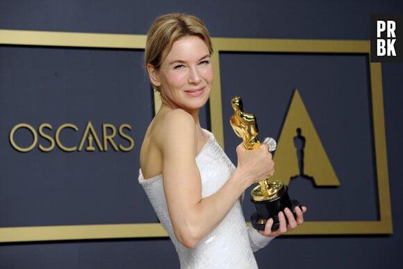 February 9, 2020, Los Angeles, Kalifornien, USA: Renée Zellweger, lauréate du prix de l'actrice dans un rôle principal pour "Judy"  - Photocall de la Press Room de la 92ème cérémonie des Oscars 2020 au Hollywood and Highland à Los Angeles le 9 février 2020. © Future-Image via ZUMA Press / Bestimage