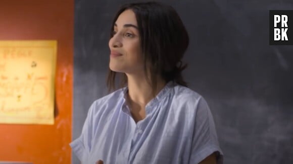 Camélia Jordana dans Parents d'élèves.