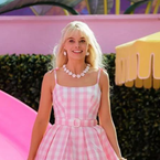 "Quelqu'un a réellement lu le livre avant ?!" : le casting du nouveau film de Margot Robbie avec Jacob Elordi au coeur d'une énorme polémique, on vous explique