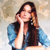 Woody Allen ... avalanche de compliments pour Carla Bruni