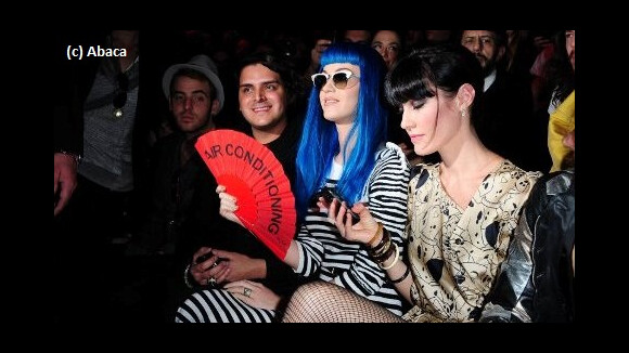 Katy Perry ... Elle fait de l’ombre aux mannequins de Castelbajac (photos)