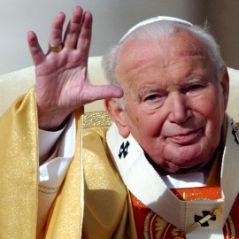 Jean-Paul II ... mode d'emploi de la béatification d'un pape moderne