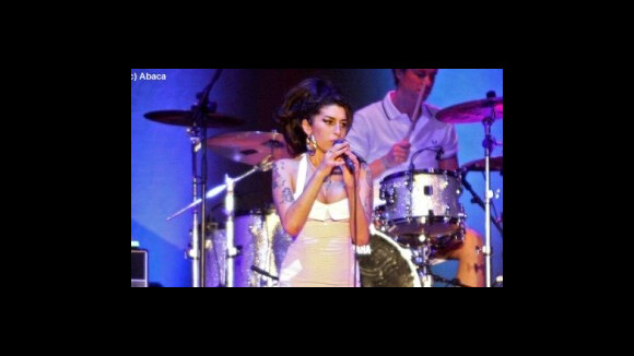 Amy Winehouse ... Belgrade clôt sa tournée et annonce sa retraite (VIDEO)
