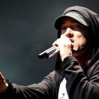 Eminem VIDEO ... Il se suicide dans Space Bound, son nouveau clip