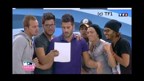 Secret Story 5 : découvrez l'hymne des candidats, les filles ridiculisées