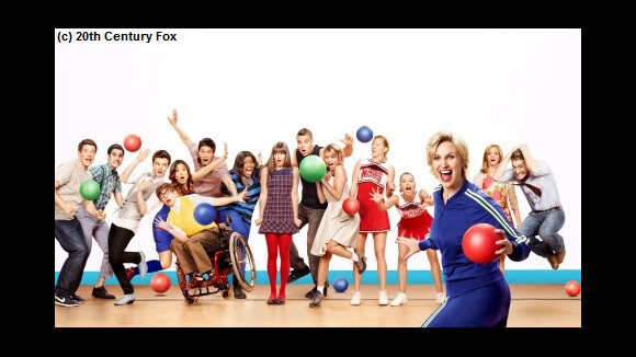 Glee saison 3 : jeux de balles sur les nouveaux posters (PHOTOS)