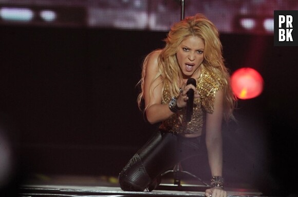 Shakira toujours prête à mettre le feu