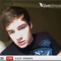 One Direction : Liam Payne en Twitcam sur Twitter pour massacrer Bruno Mars (VIDEO)