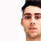 Simon de Secret Story : retour au mannequinat ! (VIDEO)