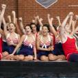 Le groupe de Glee façon natation