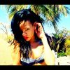 Rihanna bronze sous le soleil californien