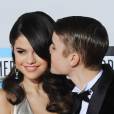 Selena Gomez préfère les bisous de son baby Bieber
