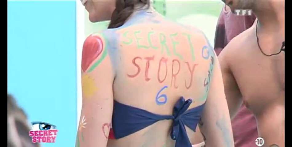 Caroline doit-elle rester dans Secret Story 6
