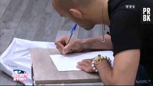 Kevin s'adresse à Thomas